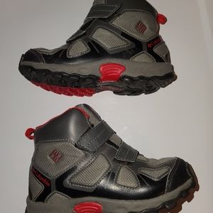 Columbia Hiking Boots Boys/toddler 11